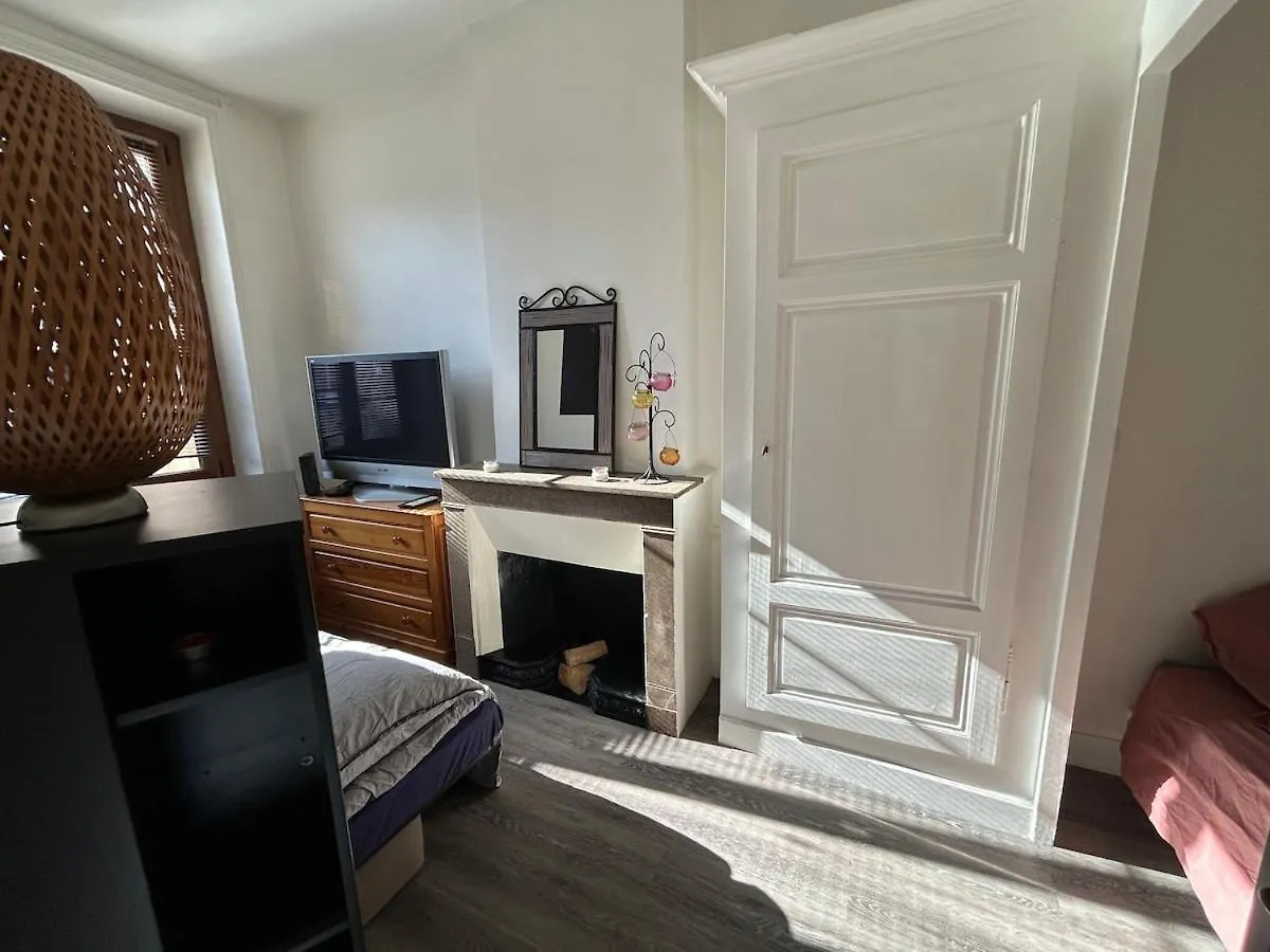 Apartment Appartement Cosy Chessy